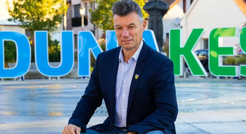 Különös módon döntenek 100 millió forintról Dunakeszin – A polgármester, Dióssi Csaba mindezt nyugodtan nézi, miért?