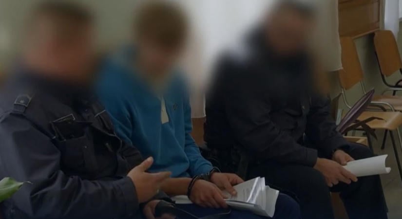 Lopott autóval gázolt el egy polgárőrt, mégis elengedték a bíróságról az ámokfutó szabolcsi fiatalt (videó)