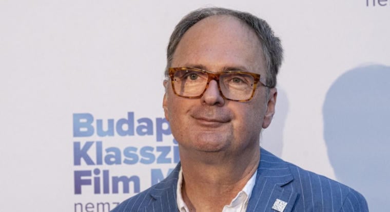 Magyar filmesek vonták kérdőre Káel Csabát Barcelonában, a moderátor közbelépett