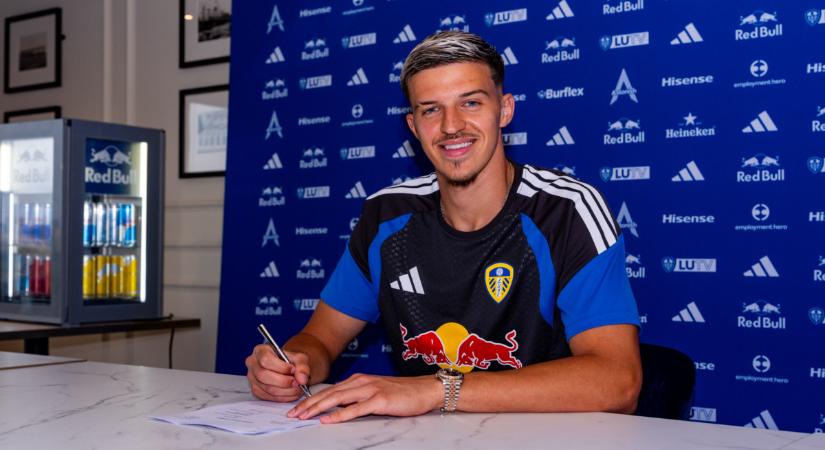 Hivatalos: 40 millió euróért igazolt bosnyák válogatott védőt a Leeds United