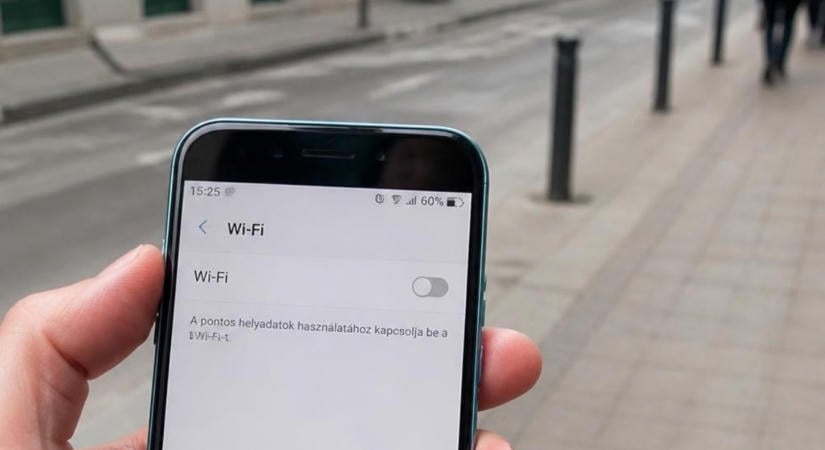 Kikapcsolod a Wi-Fit a mobilodon, ha elmész otthonról? Ezt tudnod kell