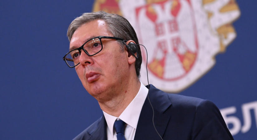 Hónapok után lépett a szerb kormány, kezdeményezik a parlament feloszlatását