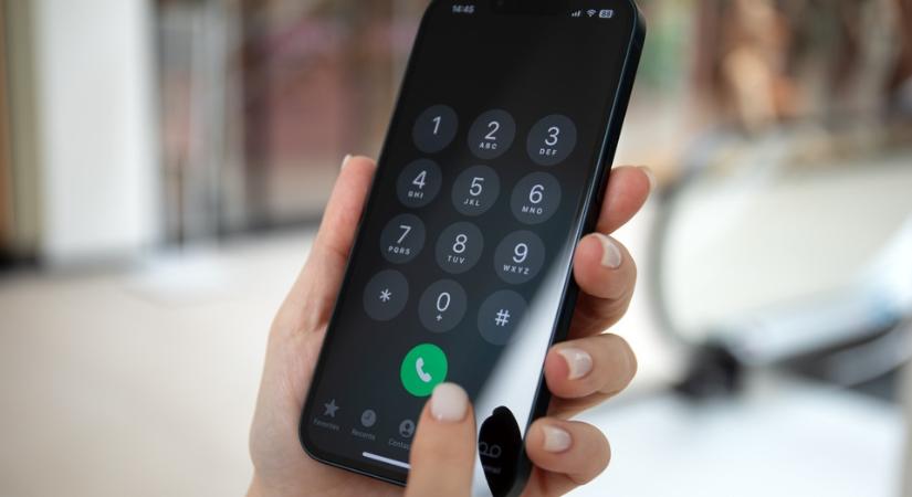 Figyelmeztetést adott ki a Telekom a csalók miatt, erre a telefonszámra figyeljen nagyon