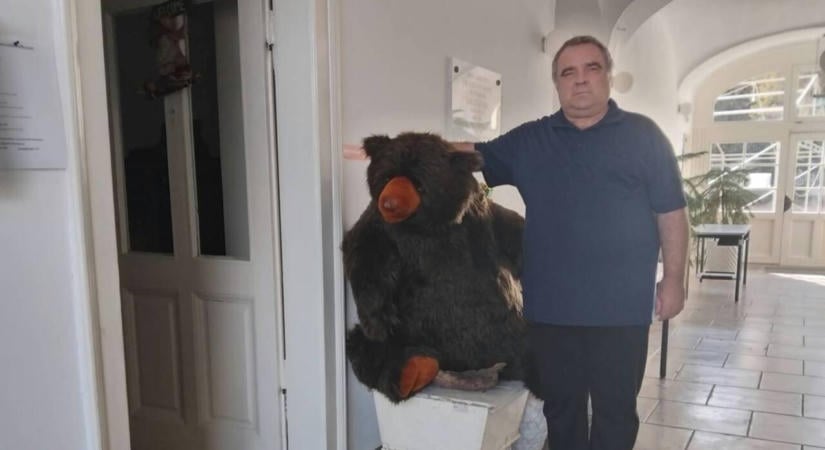 Papírosok vére