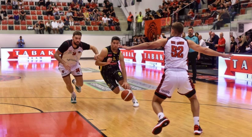 Perl Zoltán a 12. helyen szerepel a BCL hivatalos honlapjának játékos-erősorrendjében