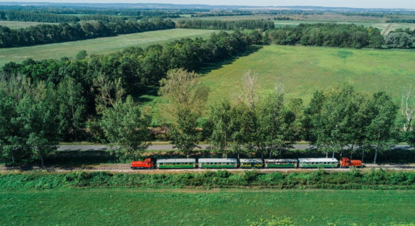 Változik a Balaton-közeli termálfürdőhöz járó kisvasút menetrendje, de lesz egy jó program is