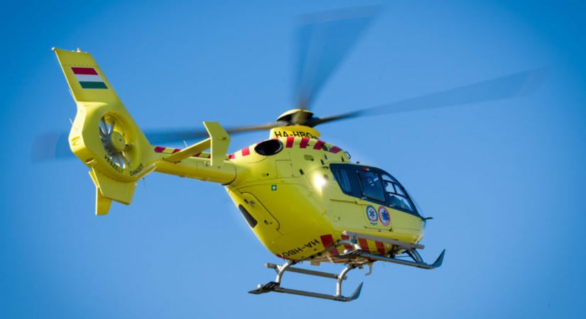 Nagy baleset az M7-es autópályán, mentőhelikopter is érkezett