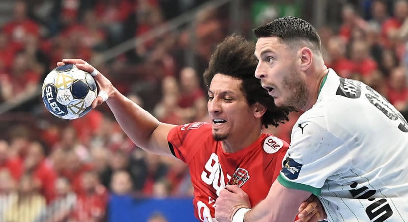 Utolsó pillanatig kiélezett rangadón nyert a Veszprém a klub-vb-n, szinte biztosan döntőt játszanak a bakonyiak