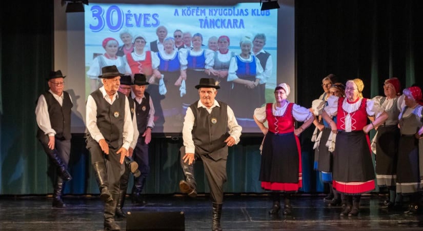 Aktívak is lehetnek a nyugdíjas évek – 30 éves lett a Köfém Nyugdíjas Klub Tánckara (galéria  videó)