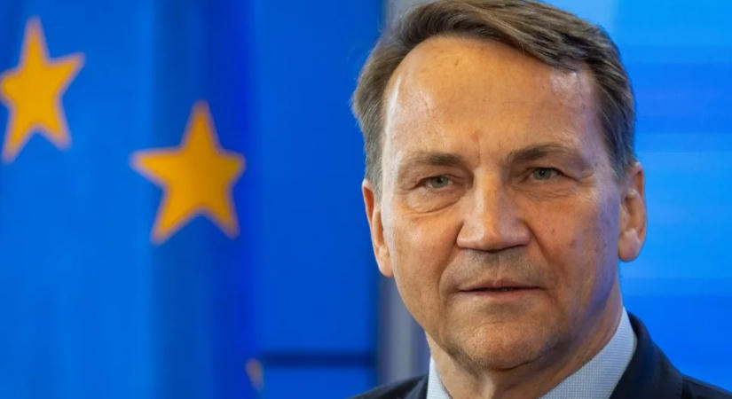 Varsó és Róma elkötelezett az európai fegyveripar korszerűsítése mellett