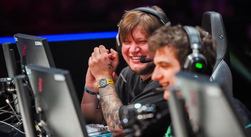 Ezt a napot is megértük: s1mple ázsiai csapatban játszik mától