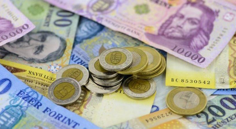 Gyengült a forint az MNB kamatcsökkentése után