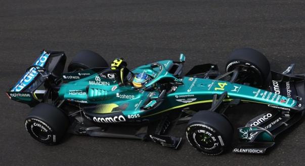 Newey biztató jeleket lát az új Aston Martintól