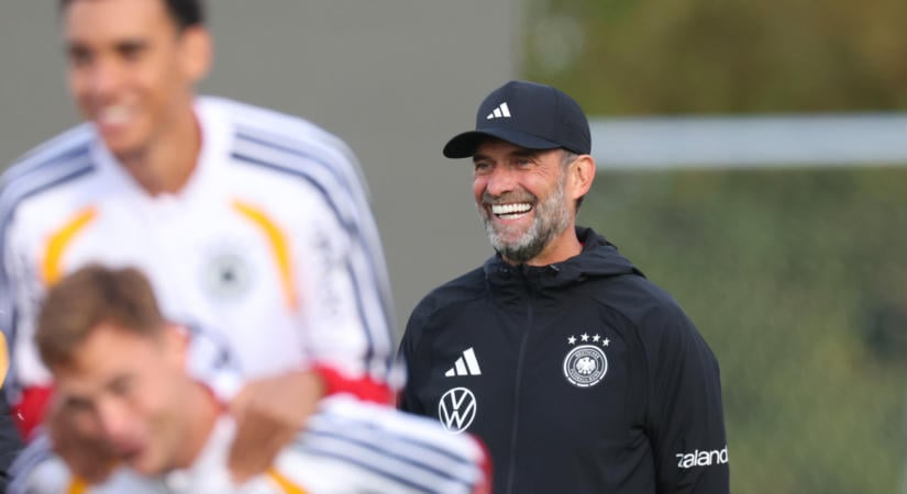 Jürgen Klopp rendet tett a német válogatottnál: nincs telefon, fodrász és szabad családlátogatás