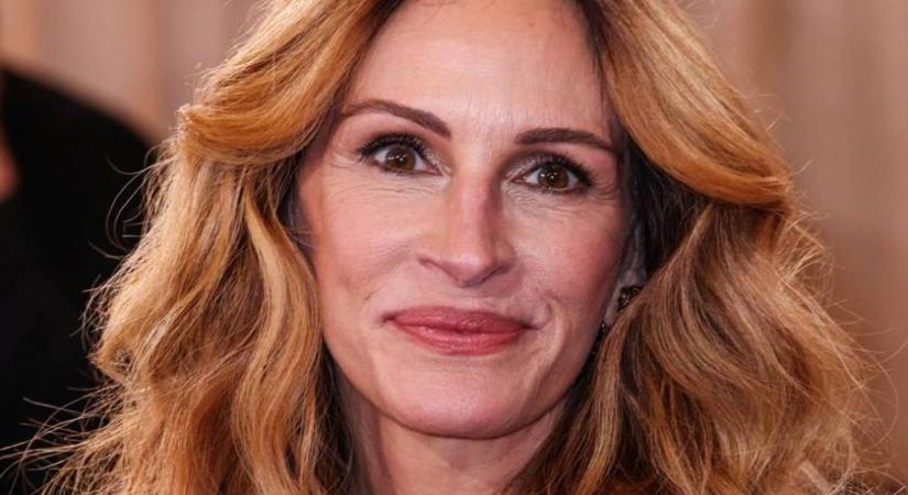 Julia Roberts 19 éves fia ilyen jóképű pasi lett: Henry egy fejjel magasabb, mint édesanyja