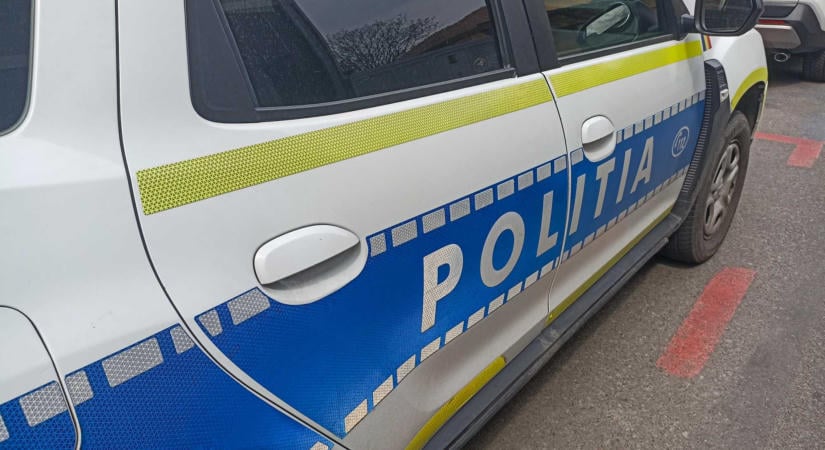 Közszeméremsértés egy nagyváradi tömbháztetőn
