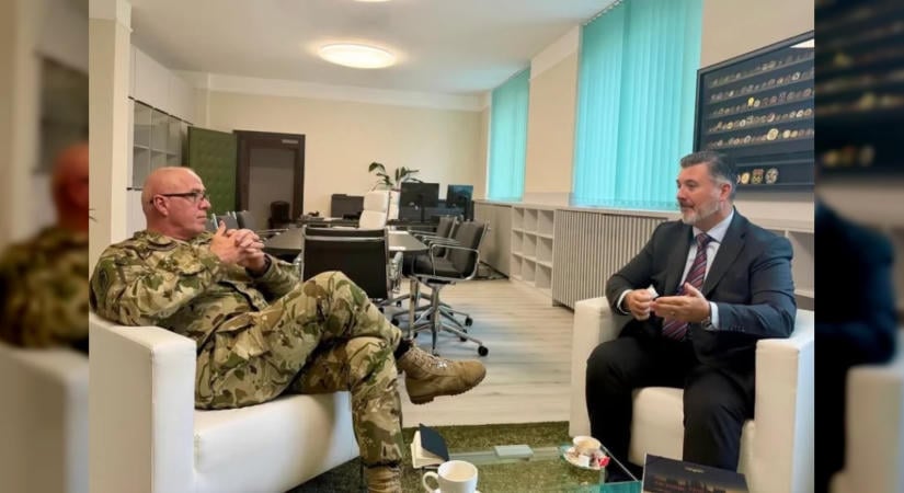 Haderőfejlesztésről és biztonságról egyeztetett a Honvéd Vezérkar