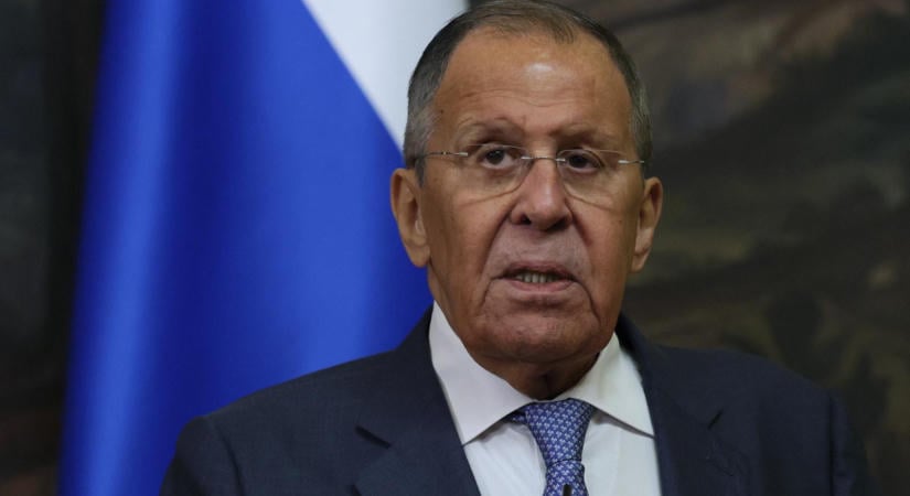Szergej Lavrov szerint Oroszország közvetlen fenyegetésnek tartja a NATO északi-sarkvidéki katonai tevékenységét