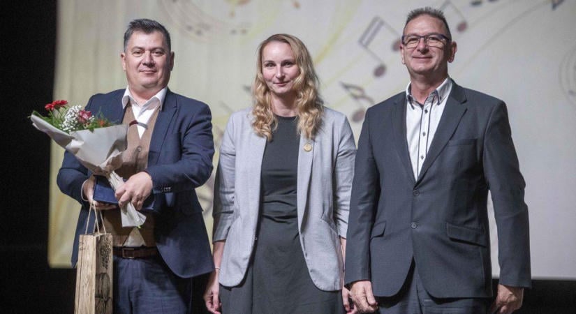 Gulyás László zene mesterpedagógus vehette át idén a Wágner Betty-díjat