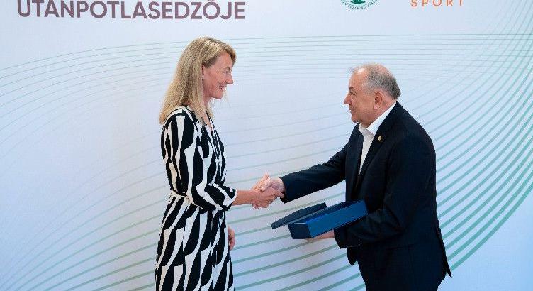 Debreceni a hónap utánpótlásedzője