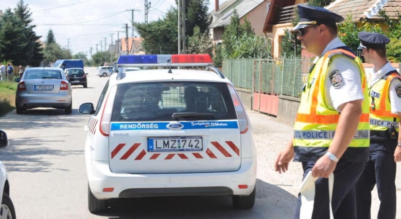 Összeütközött egy biciklissel Pécsen, majd eltűnt az idős Nissan-sofőr