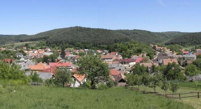25 év után újranyit a Bükkszéki Retro Kertmozi – ismét felragyog a vászon a csillagok alatt