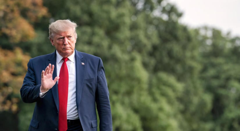 Ismét jogállami falakba ütközött Trump, folytatni kell a bevándorlási vízumeljárásokat