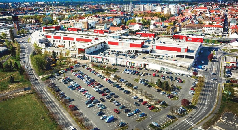 Nagyszabású koncertek: három napra lezárják az ÁRKÁD Győr földszinti parkolóját – Húsz év után is élmény a vásárlás az ÁRKÁD-ban