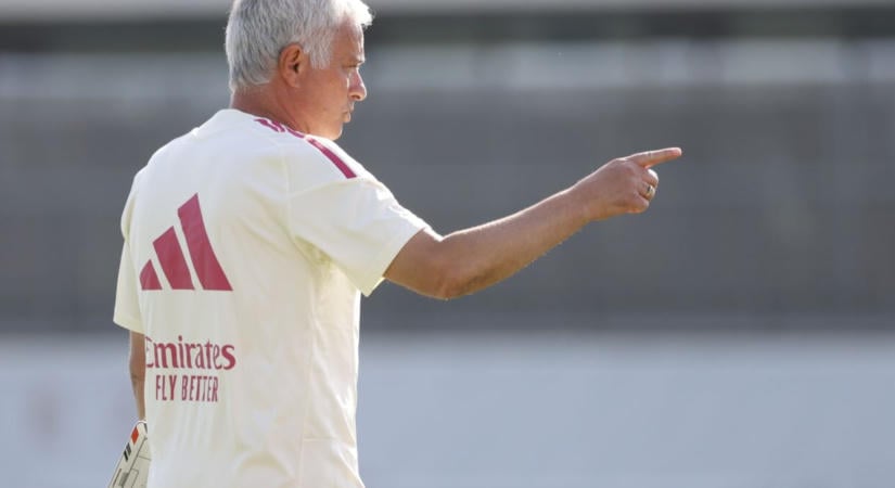 José Mourinho már megint megdöbbentette a játékosait, most épp ezzel sokkol