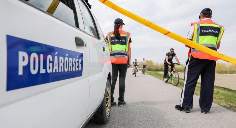 Emberfeletti lélekjelenlétből és emberségből jelesre vizsgáztak a szákszendi polgárőrök