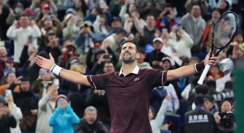 Djokovics nem tud leállni: 11 év után visszatért Pekingbe, és megdöntötte Nadal rekordját