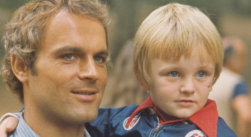 Ő Terence Hill ritkán látott fia – Friss fotókon az 56 éves Jess Girotti