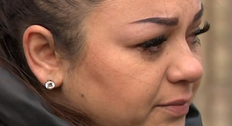 „Nem nyugszom bele, hogy ez ennyiben maradt” – Nem rúgták ki azt az óvónőt, aki a legdurvábban bánt az autizmussal élő Ádennel: az anya feljelentést tesz – videó