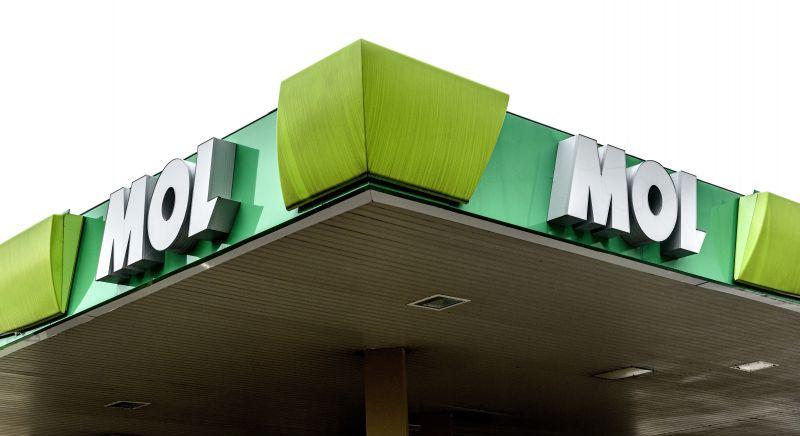 Perelné a Mol a szlovák államot a Slovnaft különadója miatt