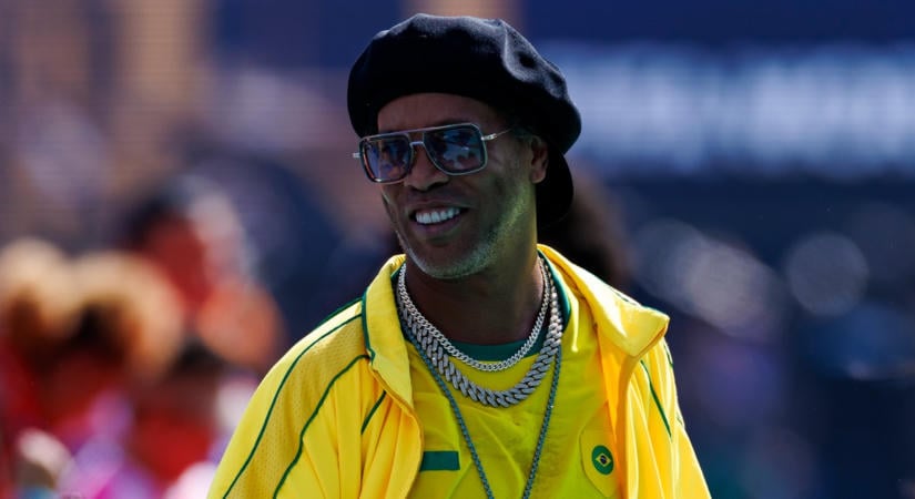 Ronaldinho ismét gólt lőne profi focimeccsen, már be is jelentette új csapata