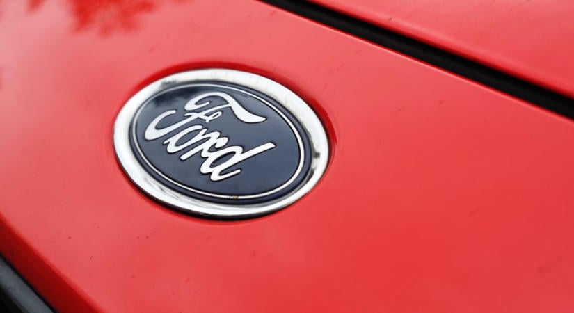 Szeretnél két platót egy pickupra? A Ford kitalált neked valamit