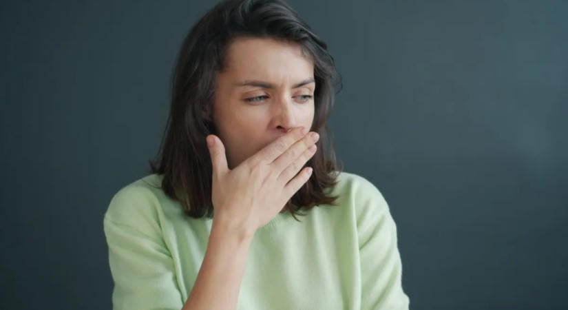 10 apró jel, hogy nem alszol eleget – a farkaséhséget szinte senki nem köti hozzá