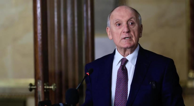 Baka András visszadobta az egészségügyi kamarákról szóló törvénymódosítást, a miniszter azt ígéri, mérlegelnek