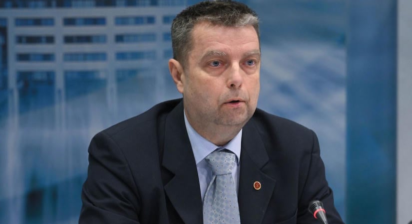 Felfüggesztették állásából Fürcht Pált és újabb fegyelmi eljárást kezdeményeztek ellene