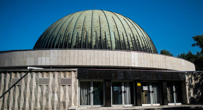 Kétféle koncepció is felmerült a Planetárium felújítására