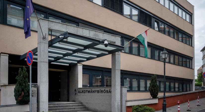 Alkotmánybírósághoz fordul a Fidesz