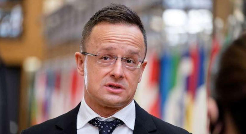 Szijjártó Péter kínai karrierje is veszélybe kerülhet? A volt diplomata szerint „akkor neki vége”