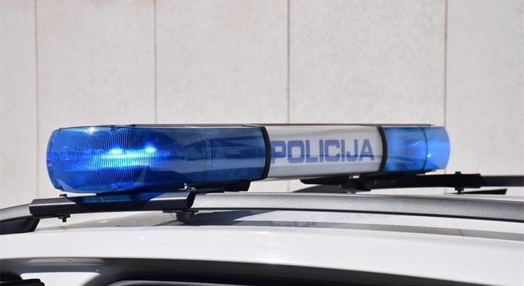 Családon belüli tragédia: késsel ölte meg édesanyját egy férfi