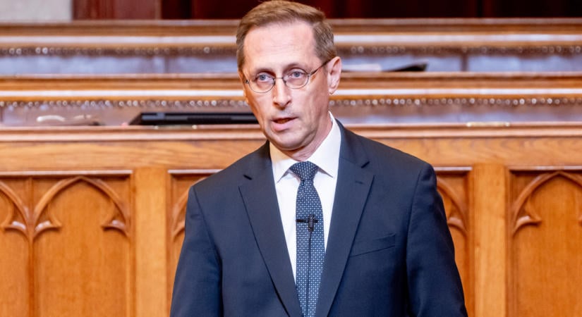 Egyszerűbb európai szabályozást és gyorsabb digitális átállást sürget Varga Mihály