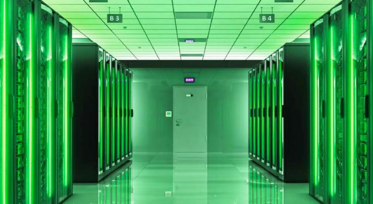 AI-korszakra szabott áramelosztást fejleszt az Eaton és a VoltServer