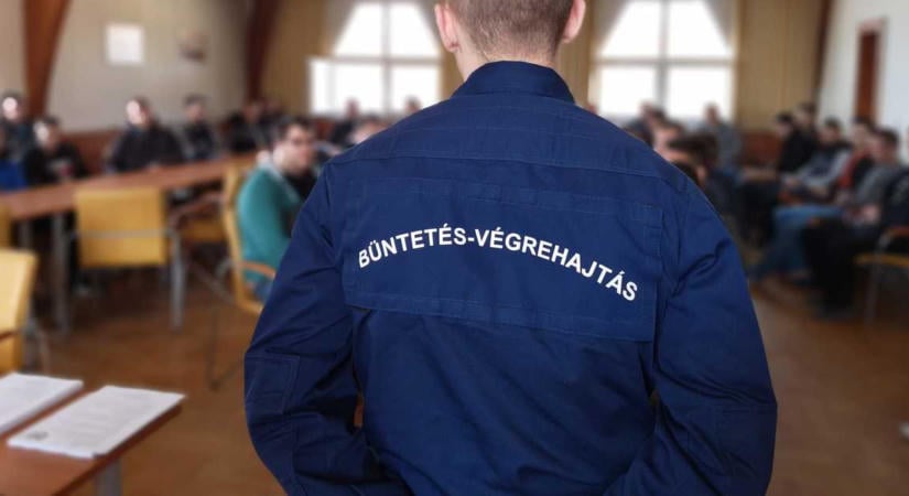 Egy fogvatartott bántalmazása miatt ítéltek el két gyulai börtönőrt