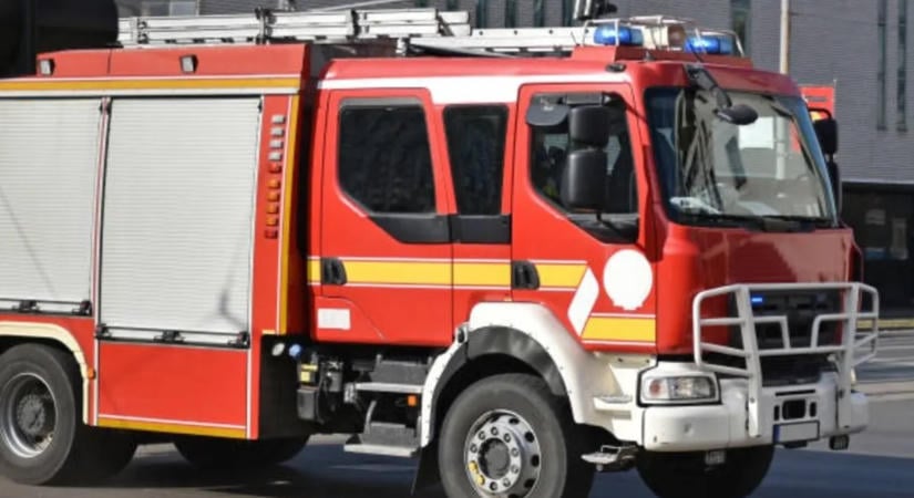 Életmentő felszereléseket loptak el a budakeszi önkéntes tűzoltóktól