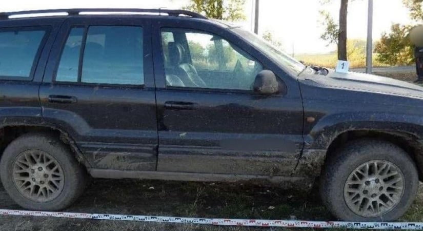 Lopott terepjárónál intézkedtek a rendőrök, három ember ellen indult drogeljárás
