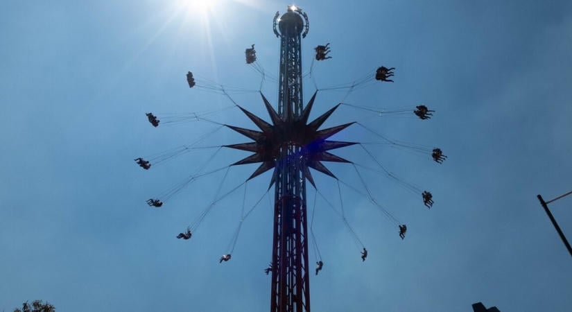Halálos vidámparkbaleset történt, egyre többet tudni a tragédiáról