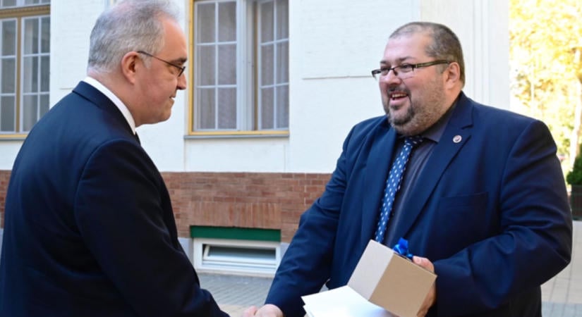 Köszöni Lengyelország a debreceni ellátást